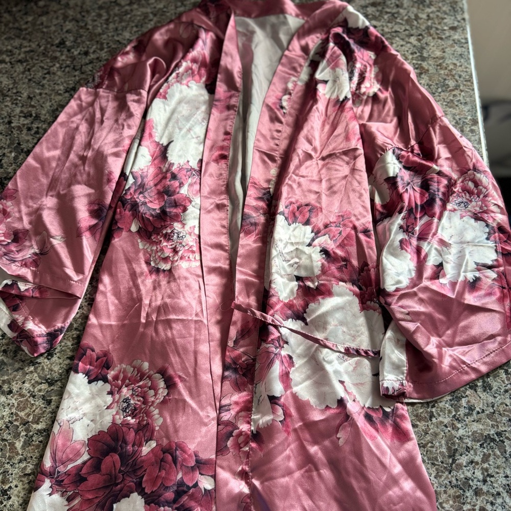 Women’s silk robe